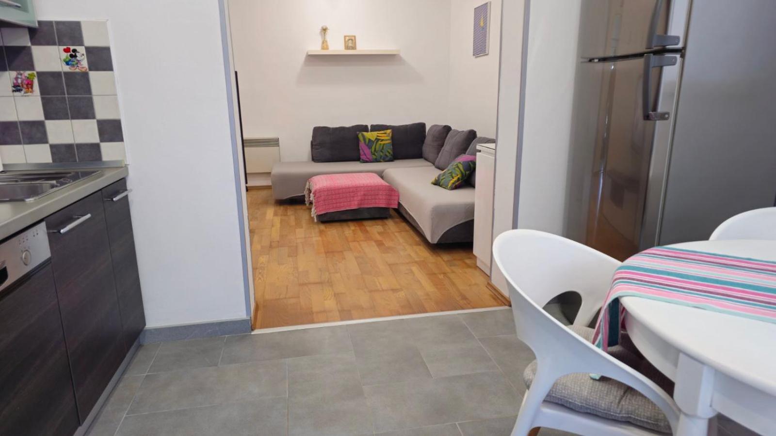 Apartment With Garden In ברבריגה מראה חיצוני תמונה